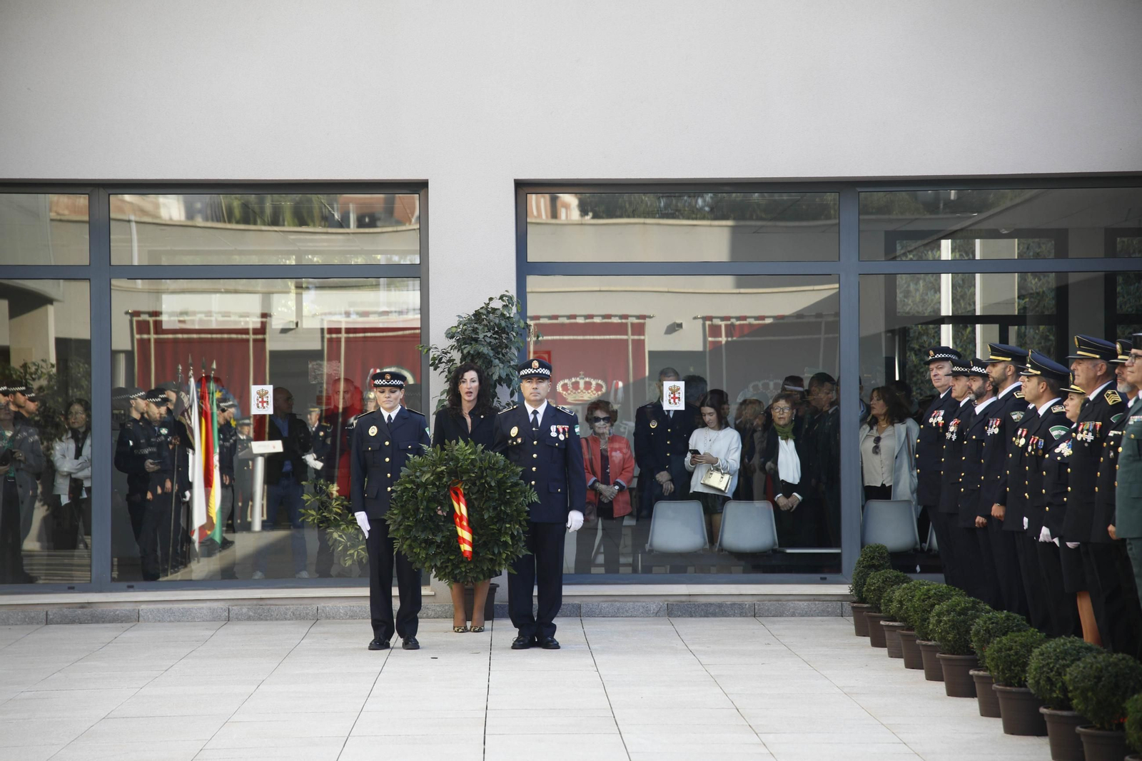 Las imágenes del acto institucional de la Policía Local de Almería con motivo de la festividad de su patrón, San Esteban