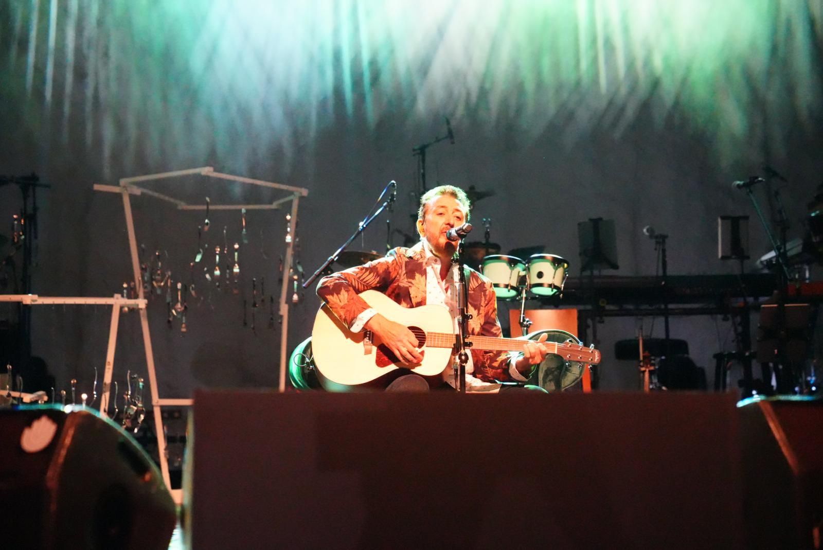 El concierto de Manolo García en el teatro El Silo de Pozoblanco, en fotografías
