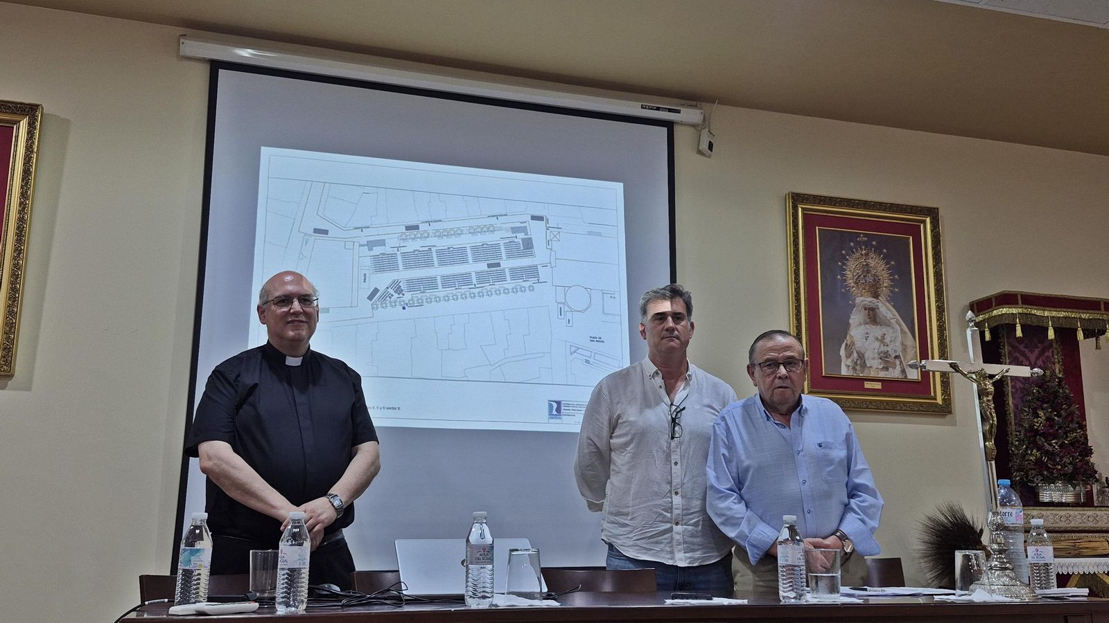 Presentación de los detalles de la procesión Magna de Lucena.