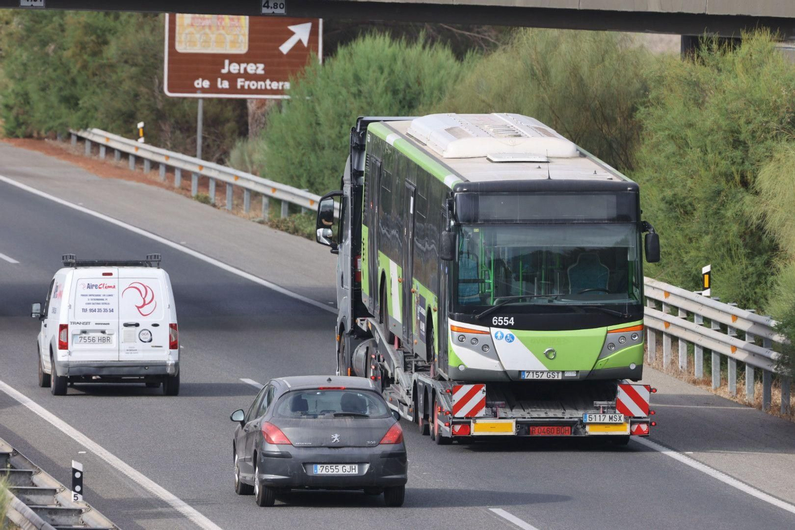 Uno de los autobuses procedentes de Vigo con destino a Jerez.