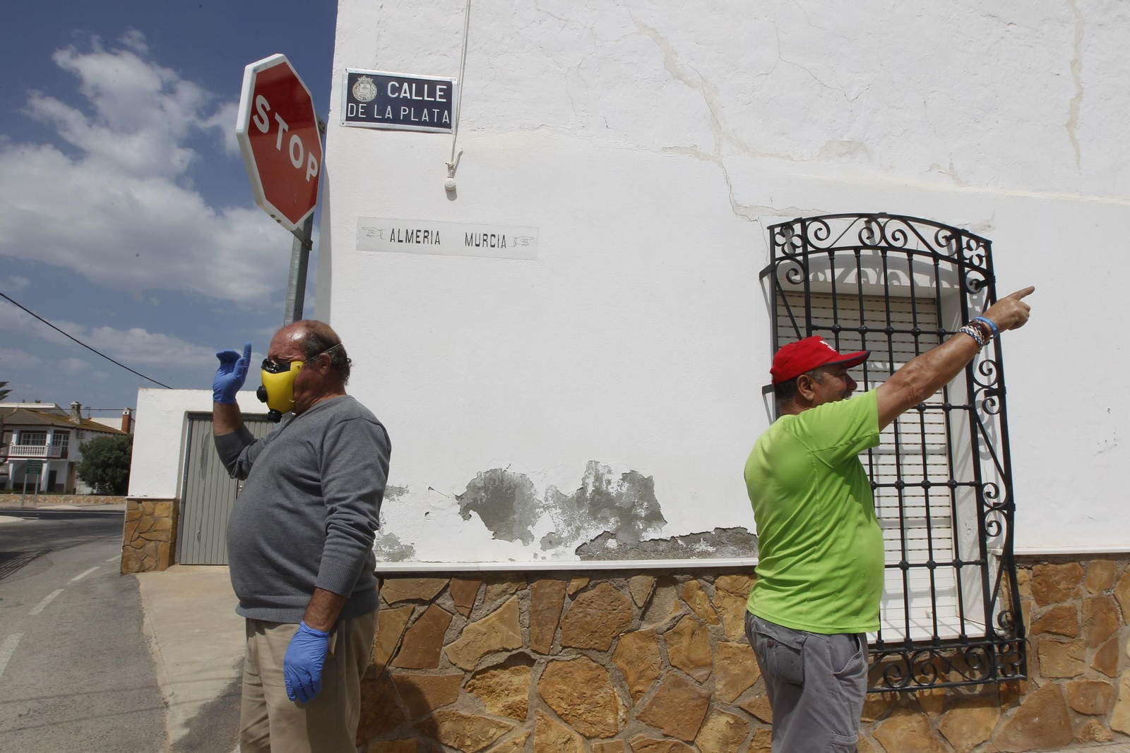 Fotogalería Pozo de la Higuera: El muro invisible