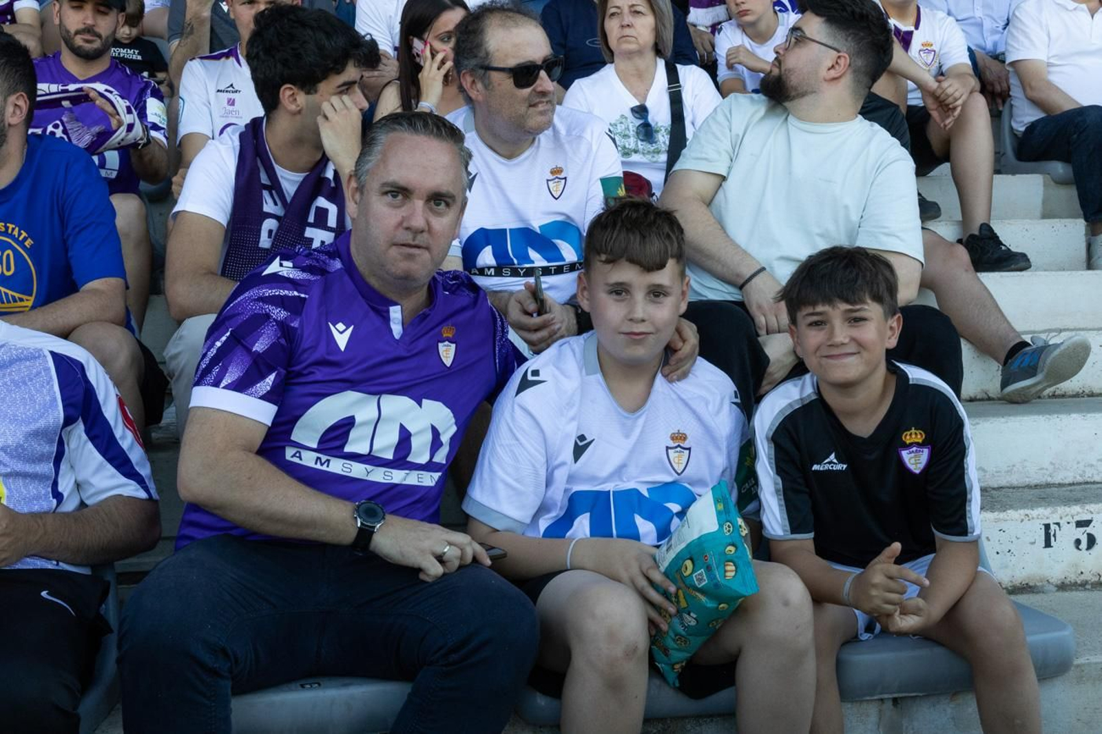 Las mejores imágenes del Real Jaén - CD Huétor Tájar Las mejores imágenes del Real Jaén - CD Huétor Tájar