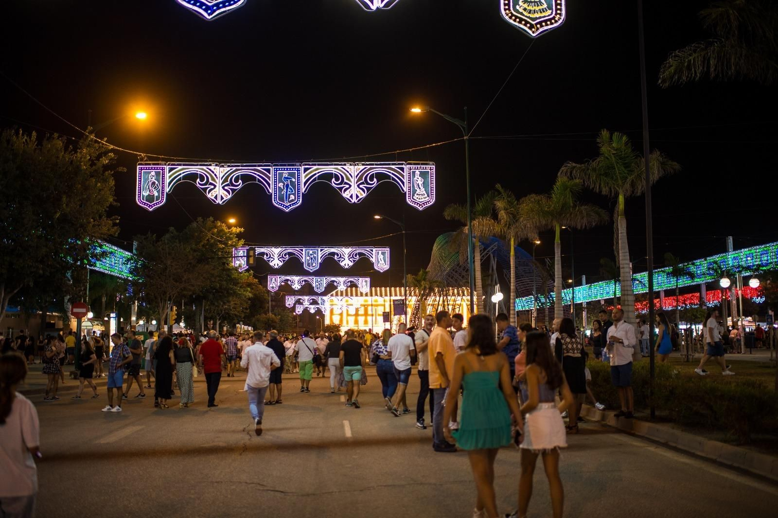 Las noches iluminadas en el Real de la Feria de Málaga (fotos)