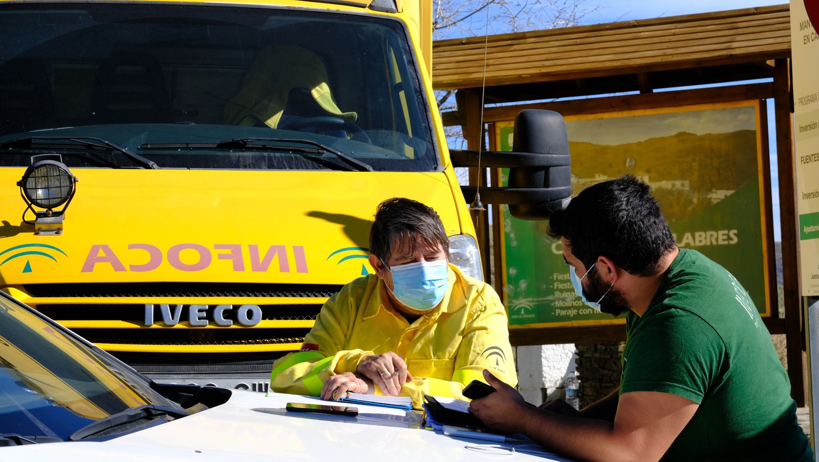 Fotogalería incendio en Castro de Filabres. Almería
