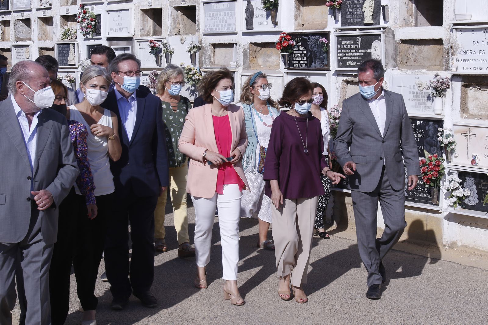 Visita a la fosa de Pico Reja