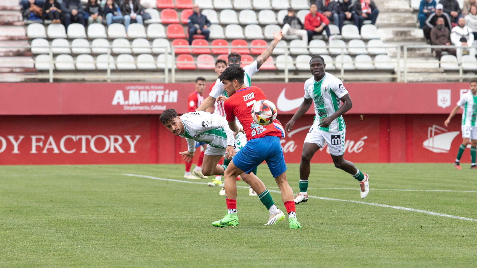 Las fotos del Algeciras-Antequera de Primera Federación