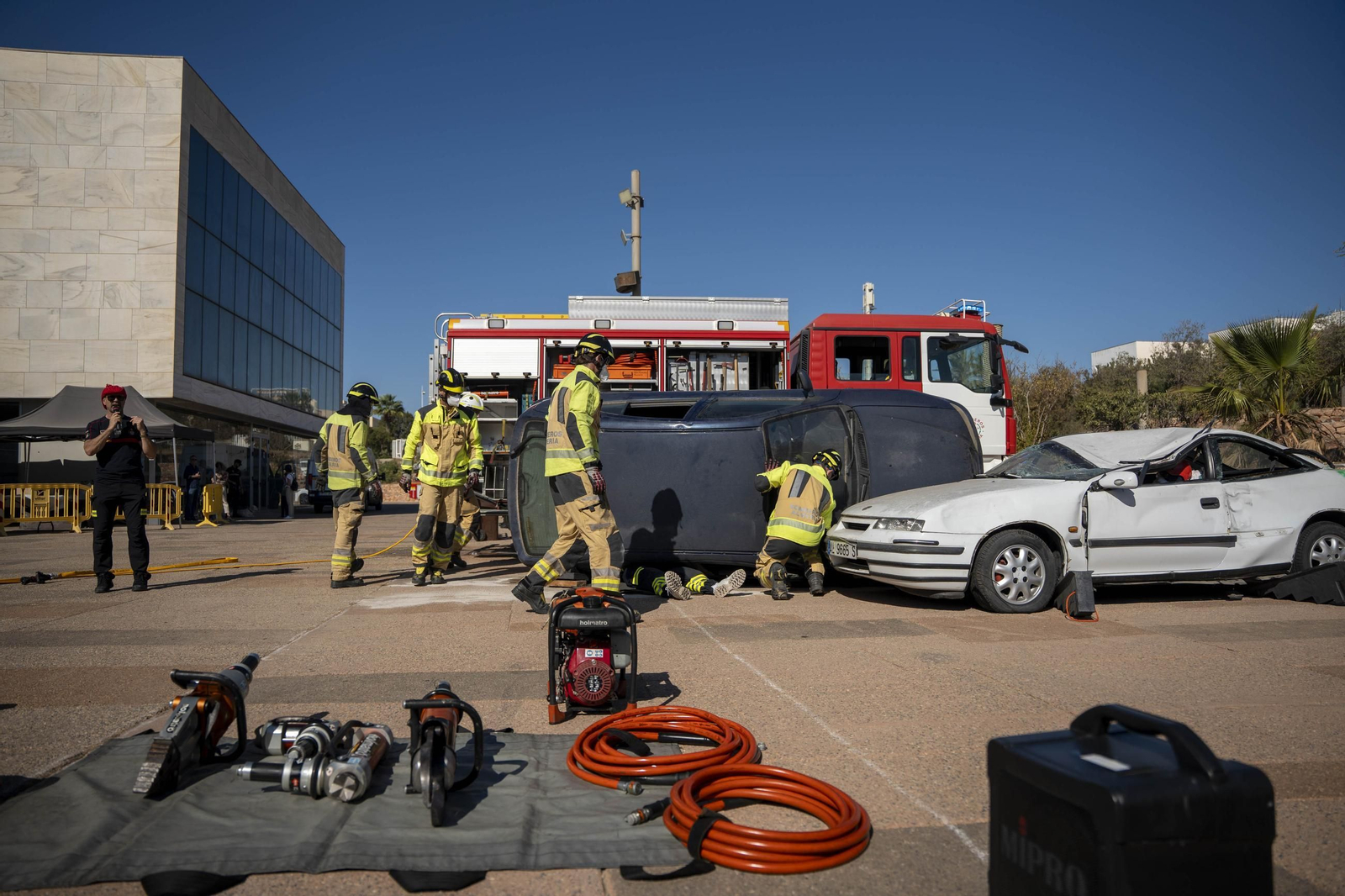 El encuentro Vecinal en el Palacio de Exposiciones y Congresos ‘Cabo de Gata – Ciudad de Almería’ de El Toyo, en imágenes