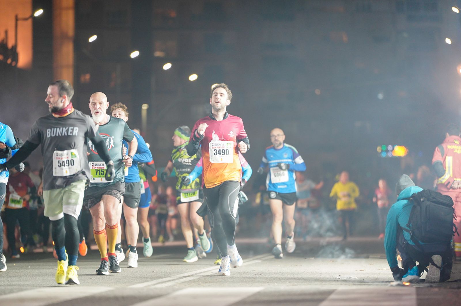 En imágenes: búscate en tu llegada a meta de la Carrera de San Antón 2026 (10)