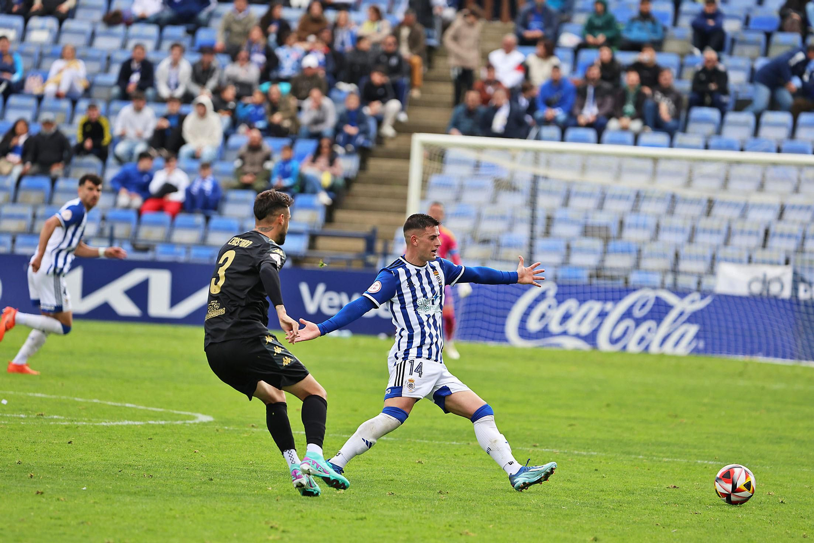 Imágenes del encuentro entre el Recreativo de Huelva y la AD Ceuta FC