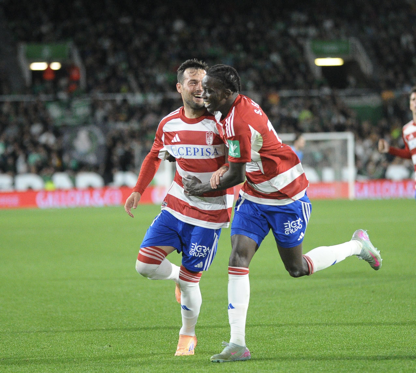 Las mejores imágenes del Racing-Granada CF