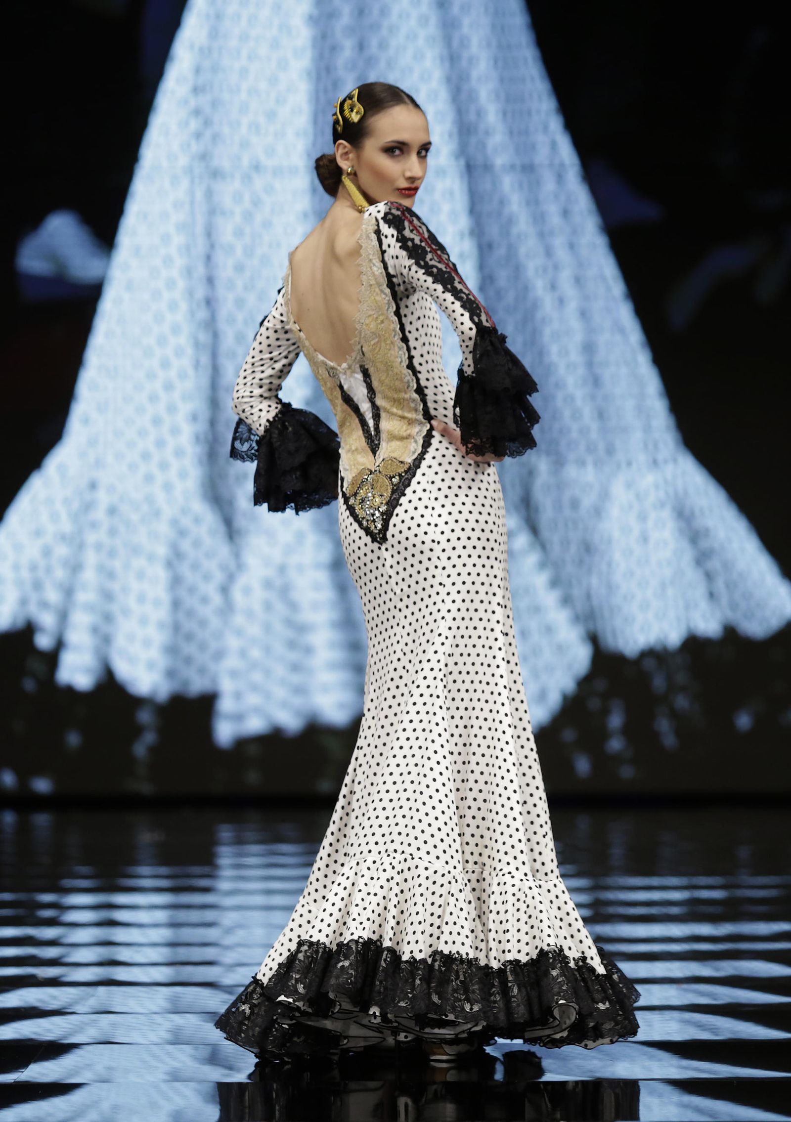 Desfile de Aurora Gaviño