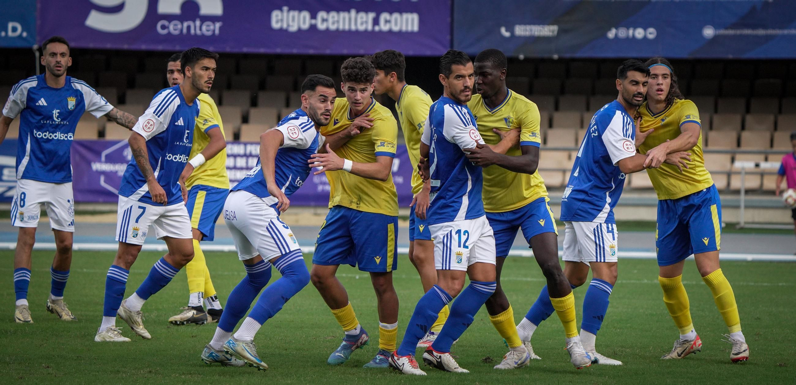 Imágenes del partido del Xerez CD - Cádiz Mirandilla
