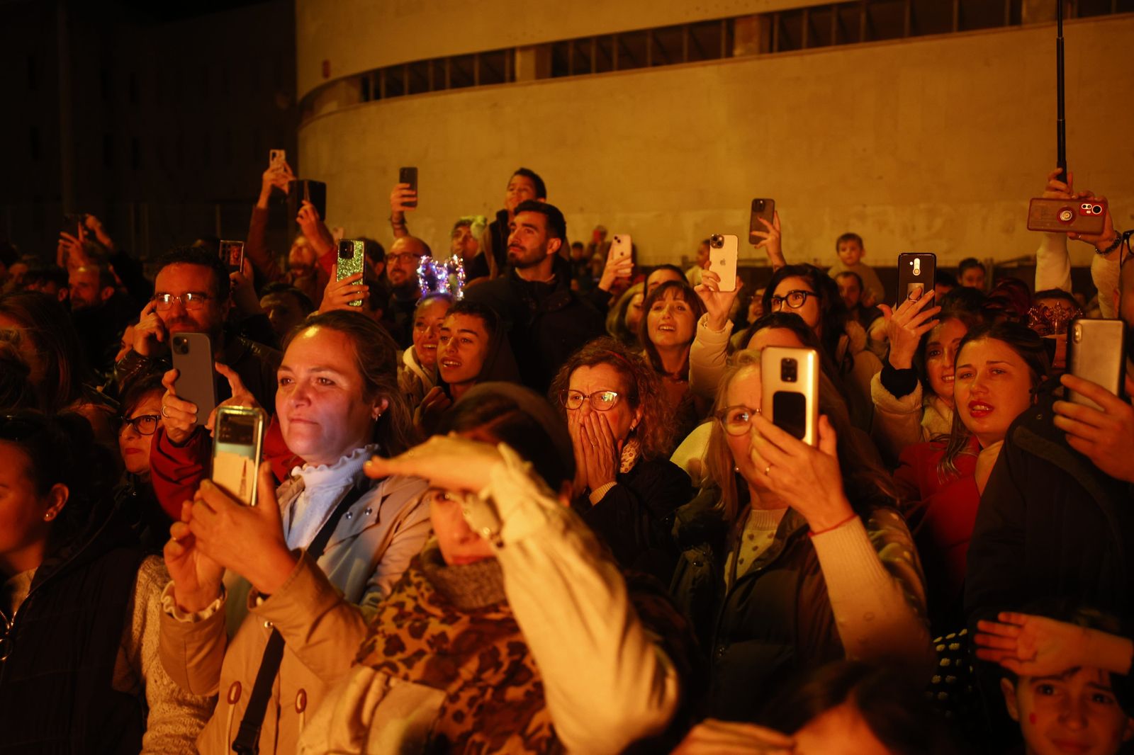 Las imágenes de la quema de la Bruja Piti y espectáculo de luz y sonido