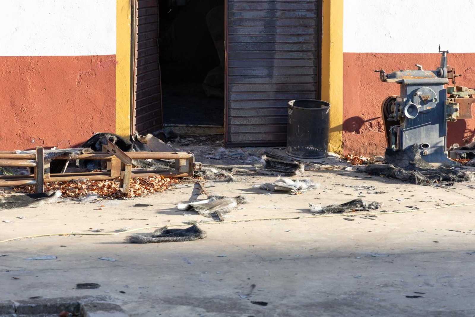 La SAFA  de Andújar arrasada por el fuego, en imágenes