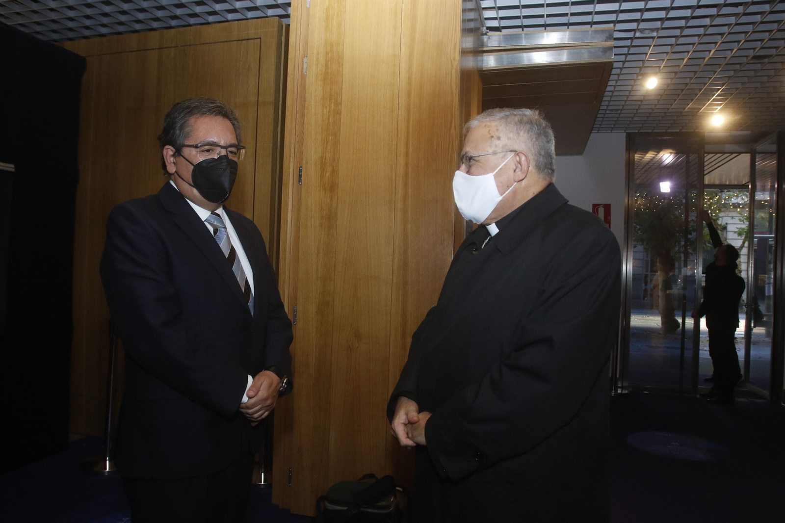 El belén de estilo nórdico de la Fundación Cajasol, en fotografías