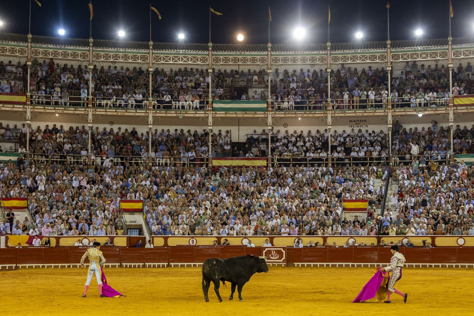 En imágenes, la última corrida de toros del verano en la plaza de El Puerto de Santa María