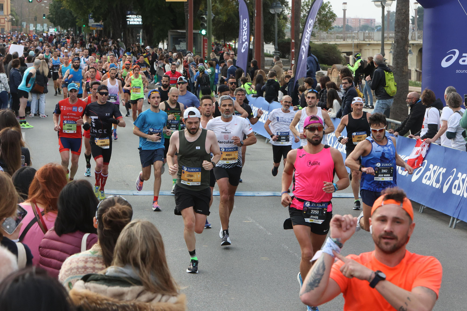 Búscate en la maratón de Sevilla 13