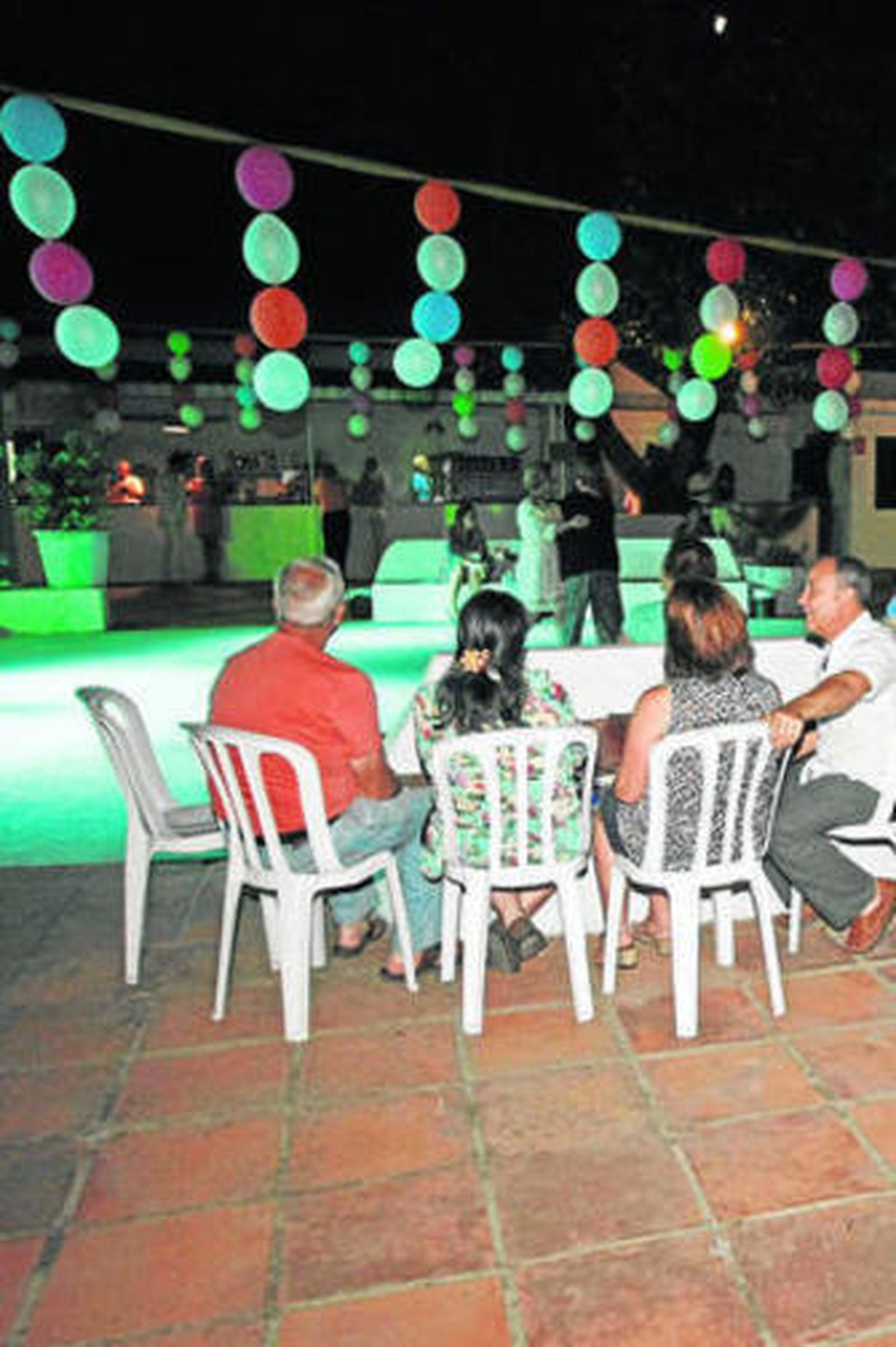 Una imagen de la fiesta guateque de 2014, en el pub Flexo.