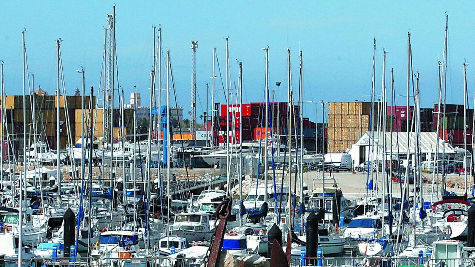 Imagen de archivo de varias de las embarcaciones atracadas en la zona.