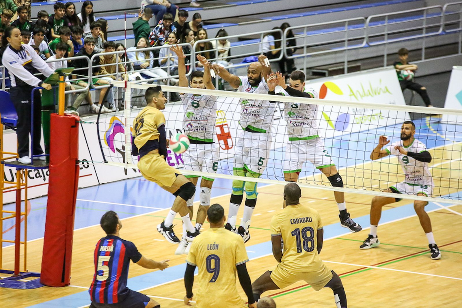 Imagen del encuentro entre ambos equipos en el encuentro de la primera vuelta