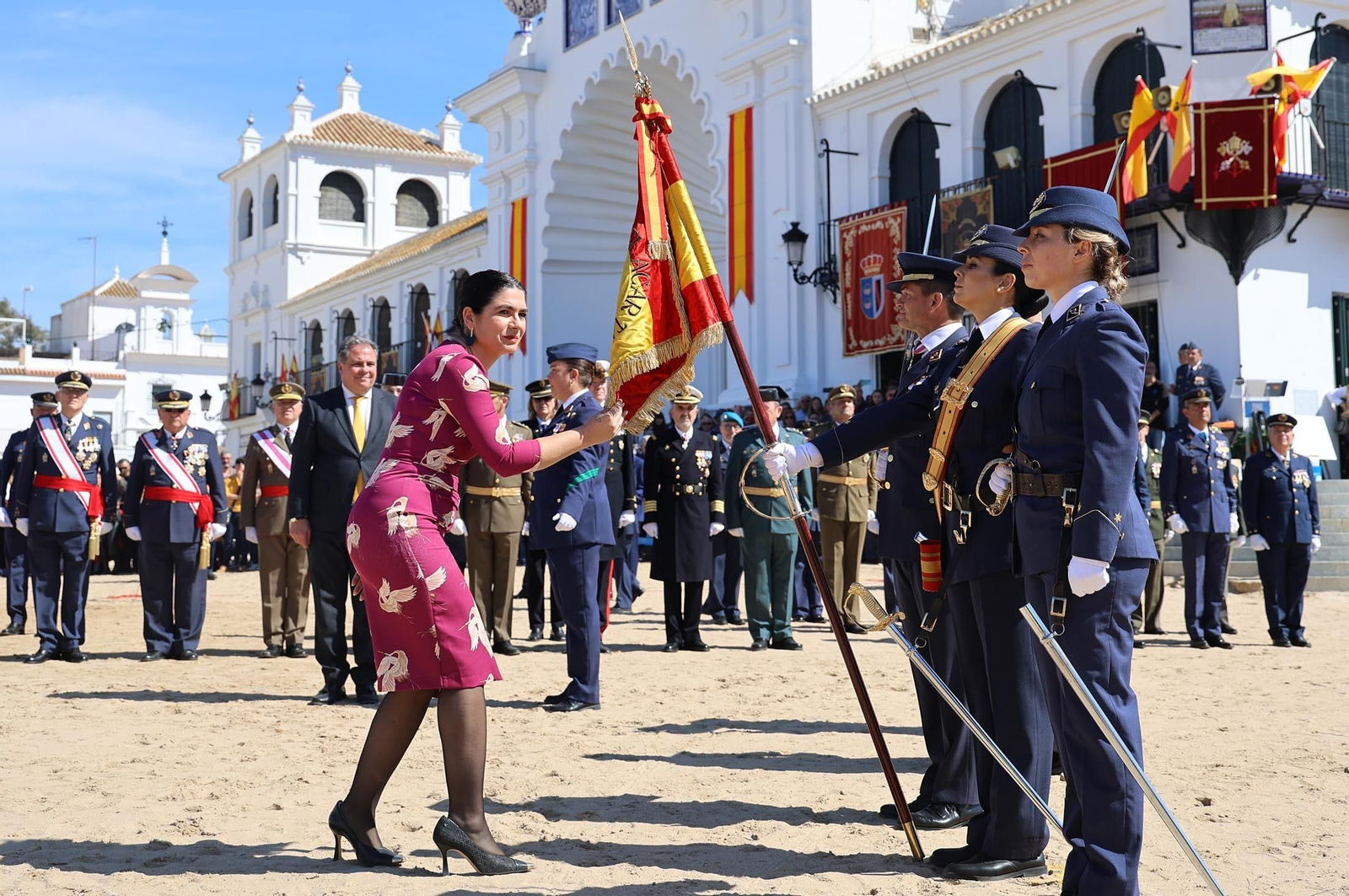Imágenes del acto de Juramento o Promesa de Fidelidad a la Bandera Nacional en El Rocío