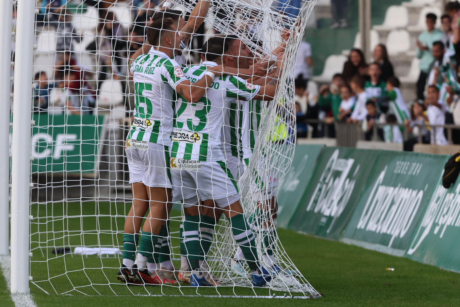 Córdoba CF - Ceuta: Las mejores fotos del partido en El Arcángel