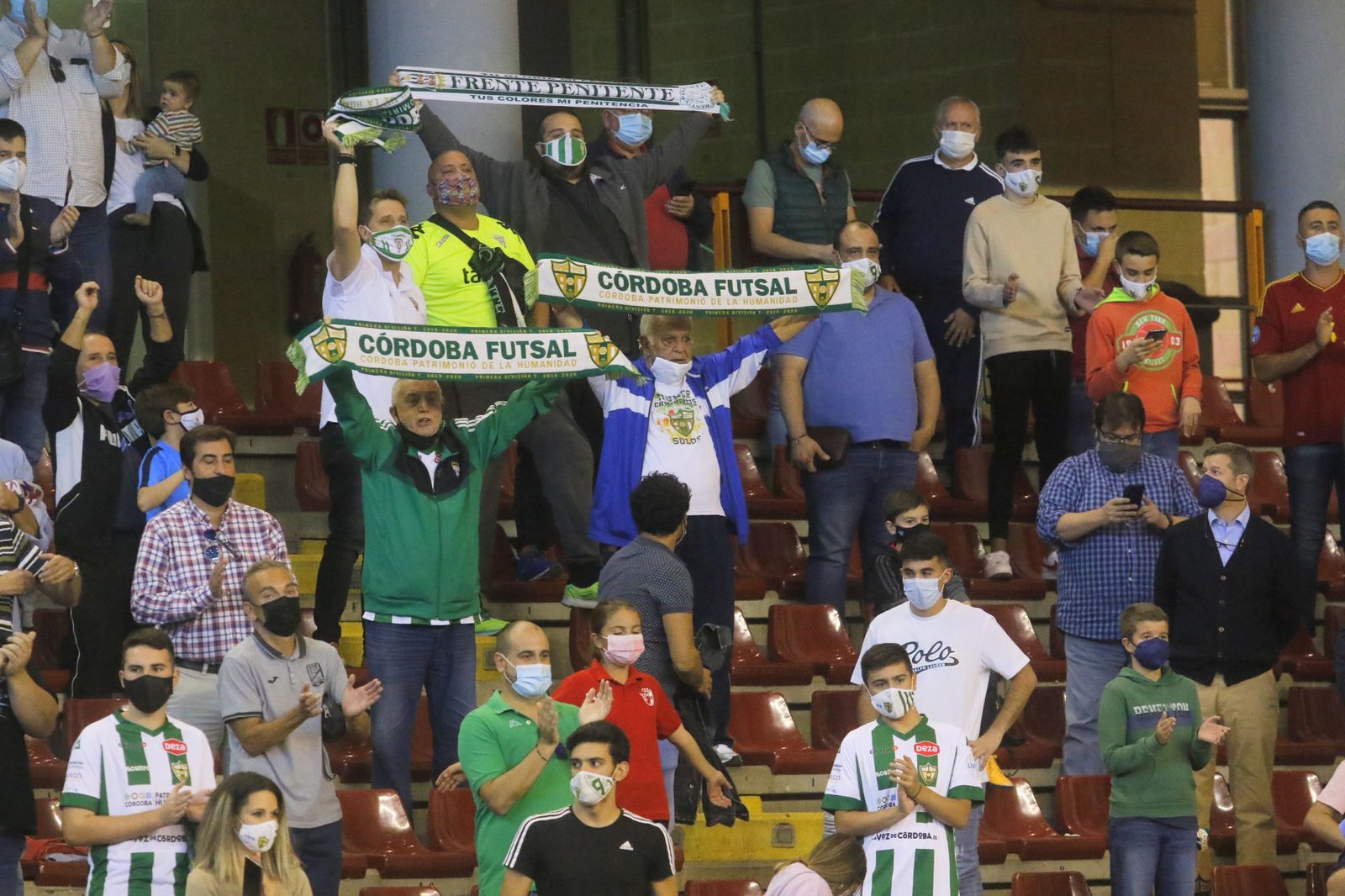 Las fotos de la hazaña: la victoria del Córdoba Futsal ante el Barça