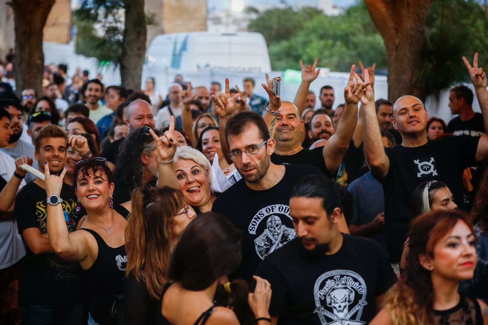 Búscate en el concierto de Saurom en Bahía Sound de San Fernando