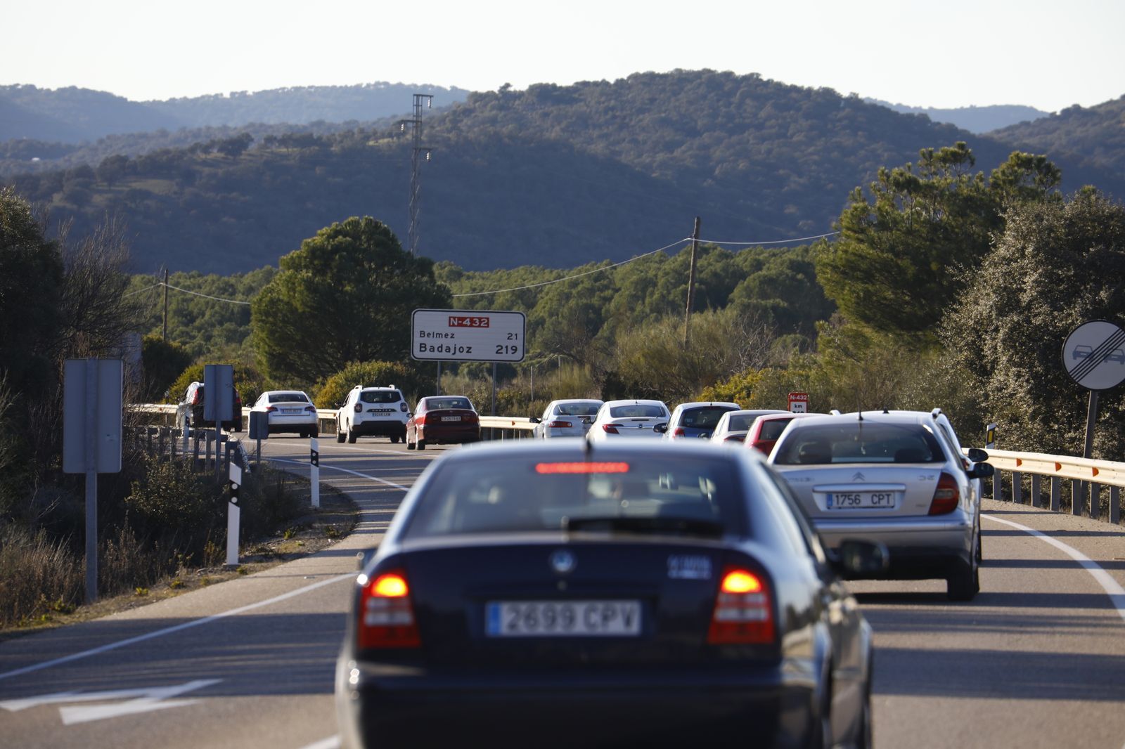 Las fotografías de la marcha lenta entre Córdoba y Badajoz para exigir la autovía A-81