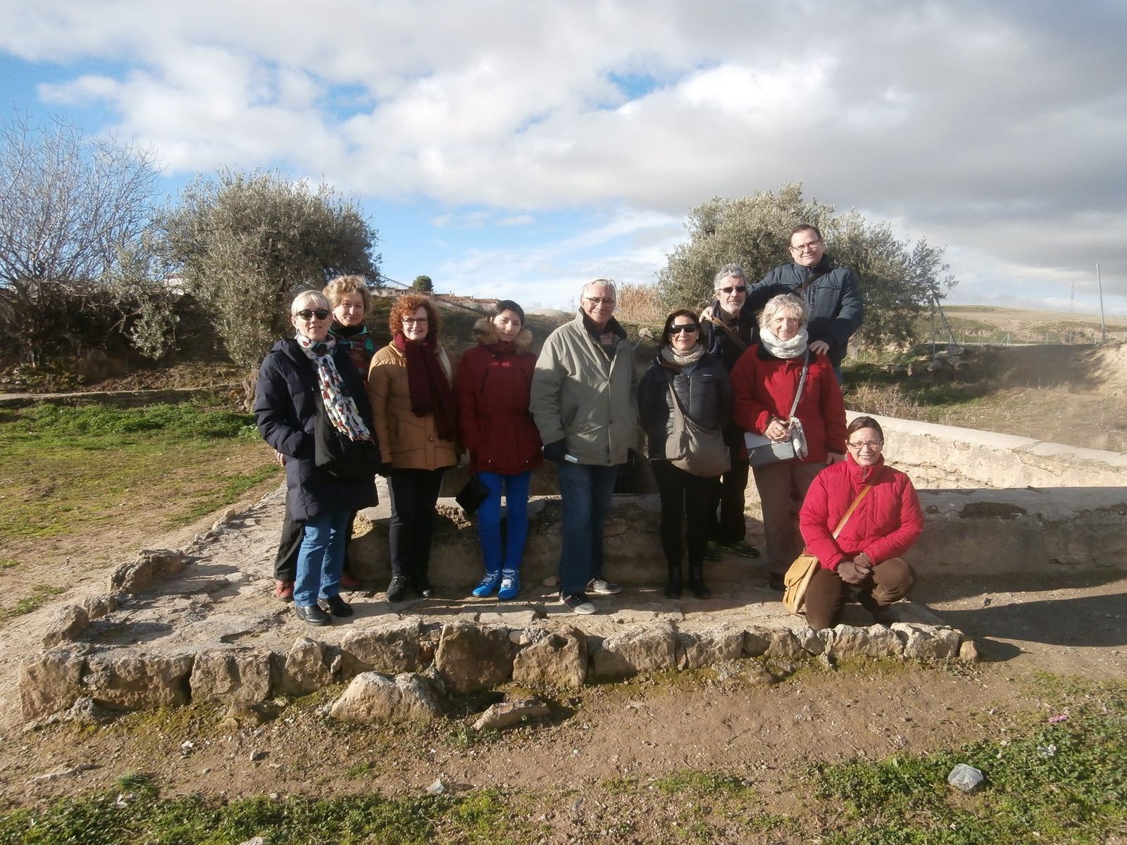Los investigadores visitaron ayer el monumento.