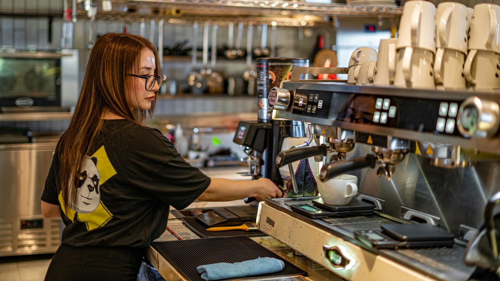 La subida es de unos 37 euros, es decir, 1.221 euros mensuales a distribuir entre catorce pagas.