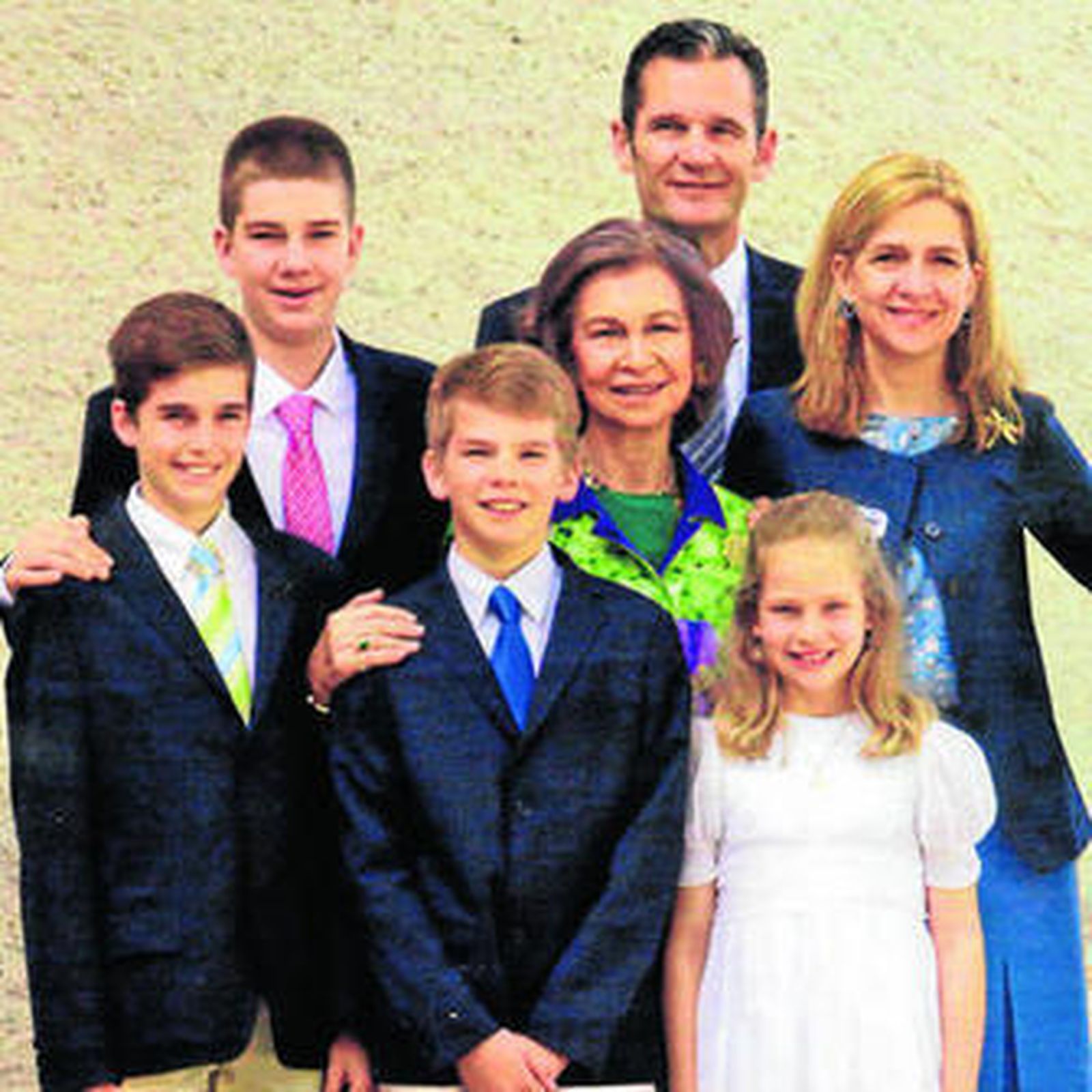 La reina Sofía acude a la comunión de su nieta Irene