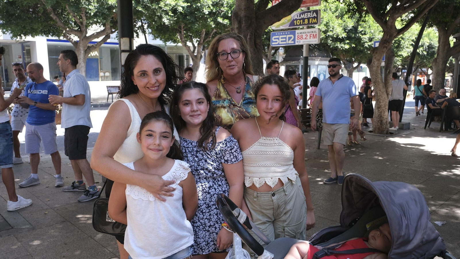 Las imágenes del jueves en la feria del mediodía de Almería