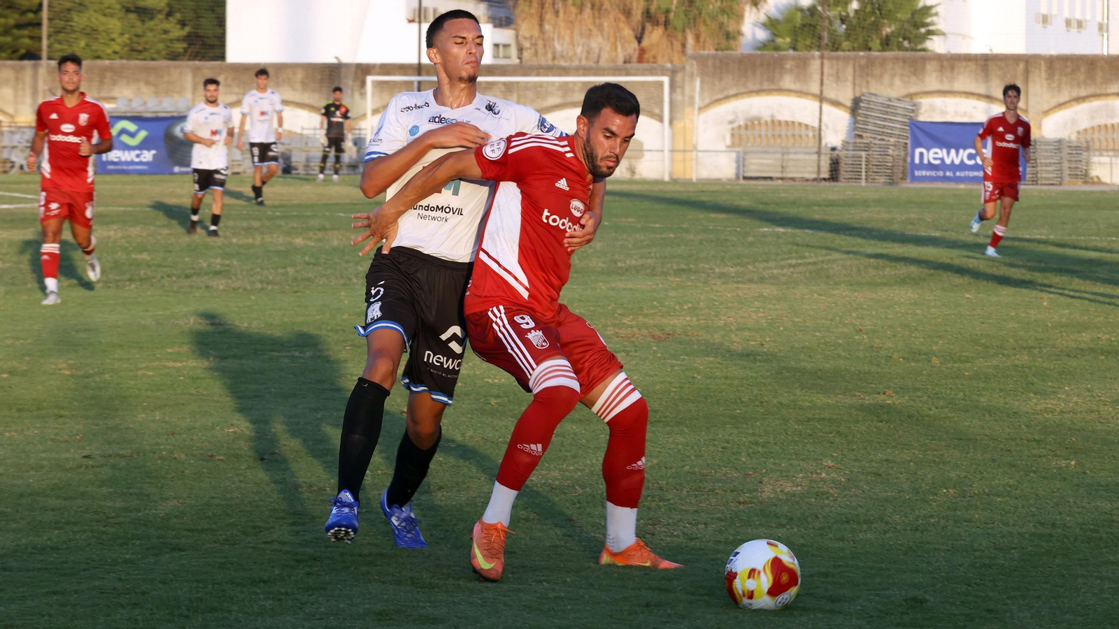 Imágenes del Trofeo Pedro Garrido entre el Jerez Industrial y el Xerez CD