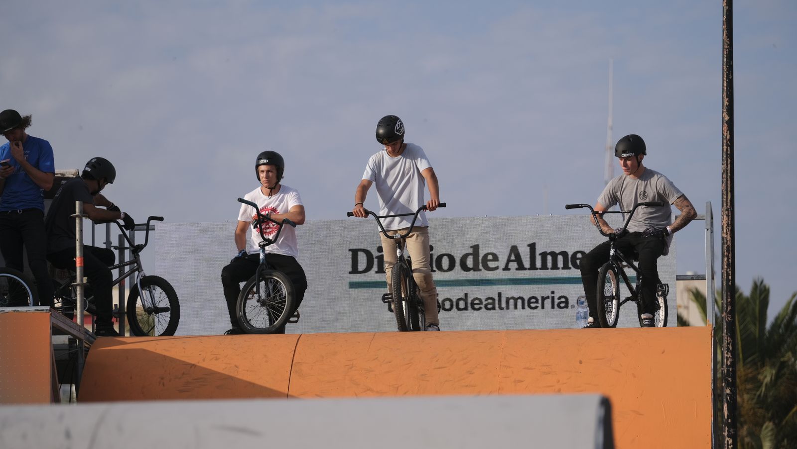 Imágenes de la segunda jornada de la Andalucía World Series Almería