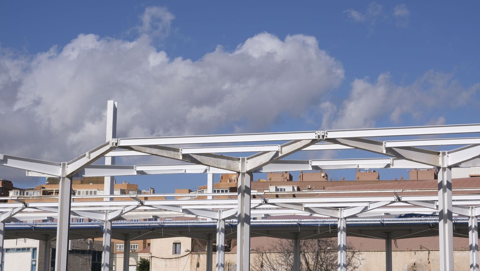 La llegada del AVE a Almería va tomando forma, en fotos