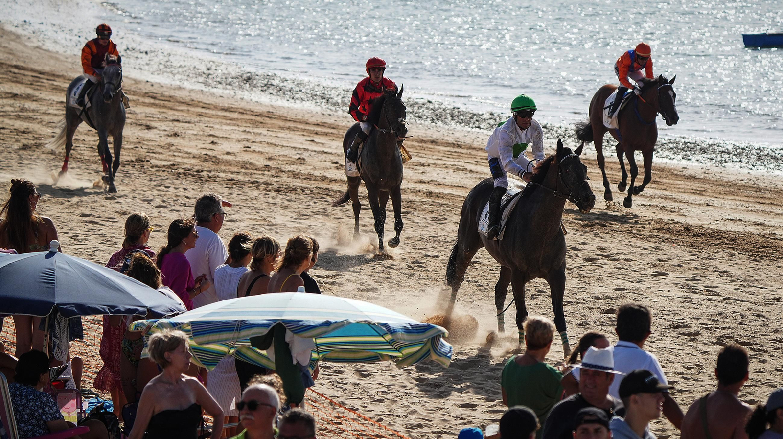 Imágenes del segundo ciclo de Carreras de Caballos de Sanlúcar
