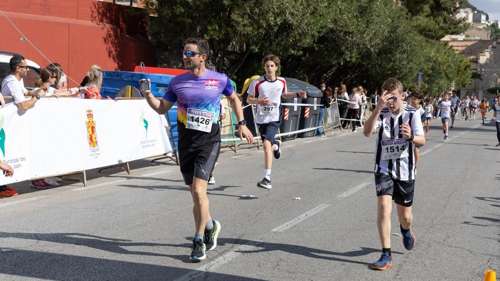 La carrera escolar de “La Gloria” que aúna inclusión y solidaridad, en imágenes