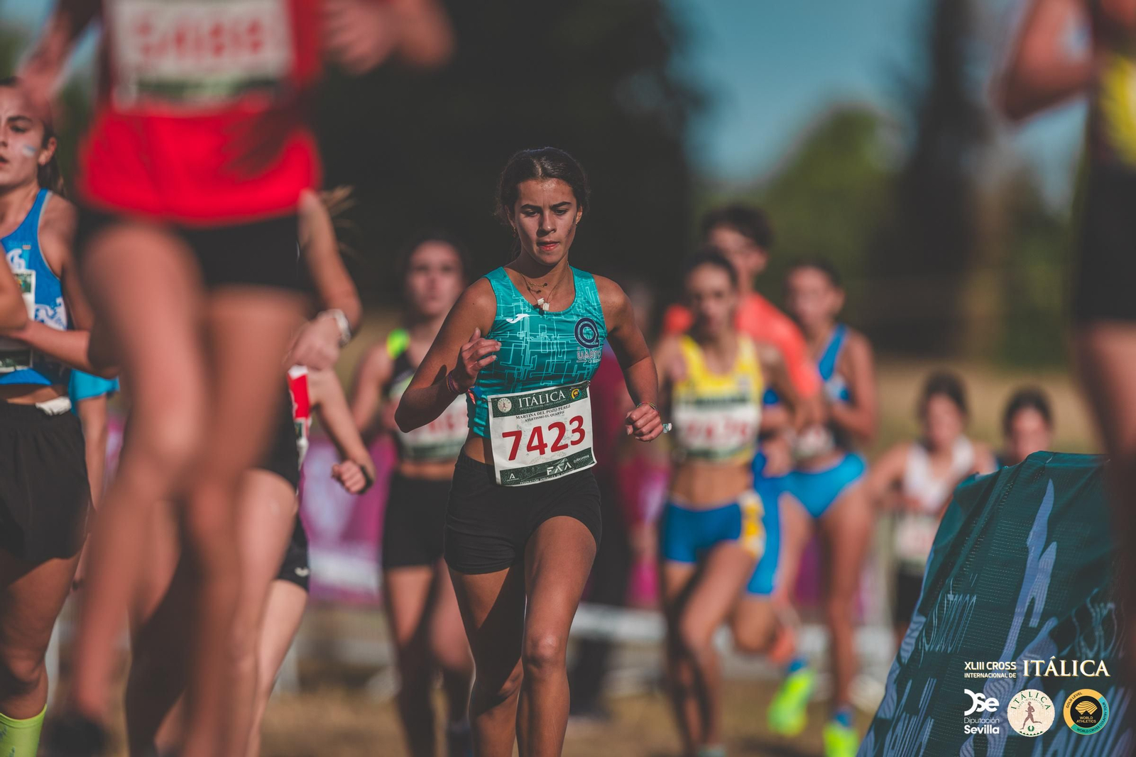Búscate en las fotos del Cross de Itálica 2025 | 6