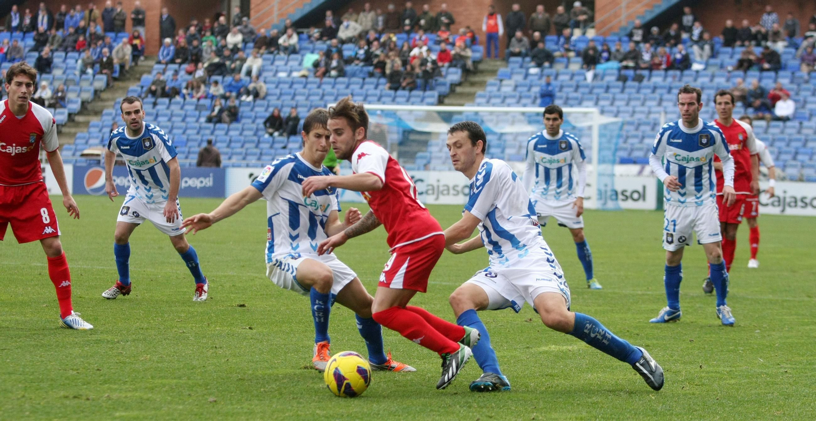 Recre-Xerez CD, de la temporada 12/13, en Segunda División.