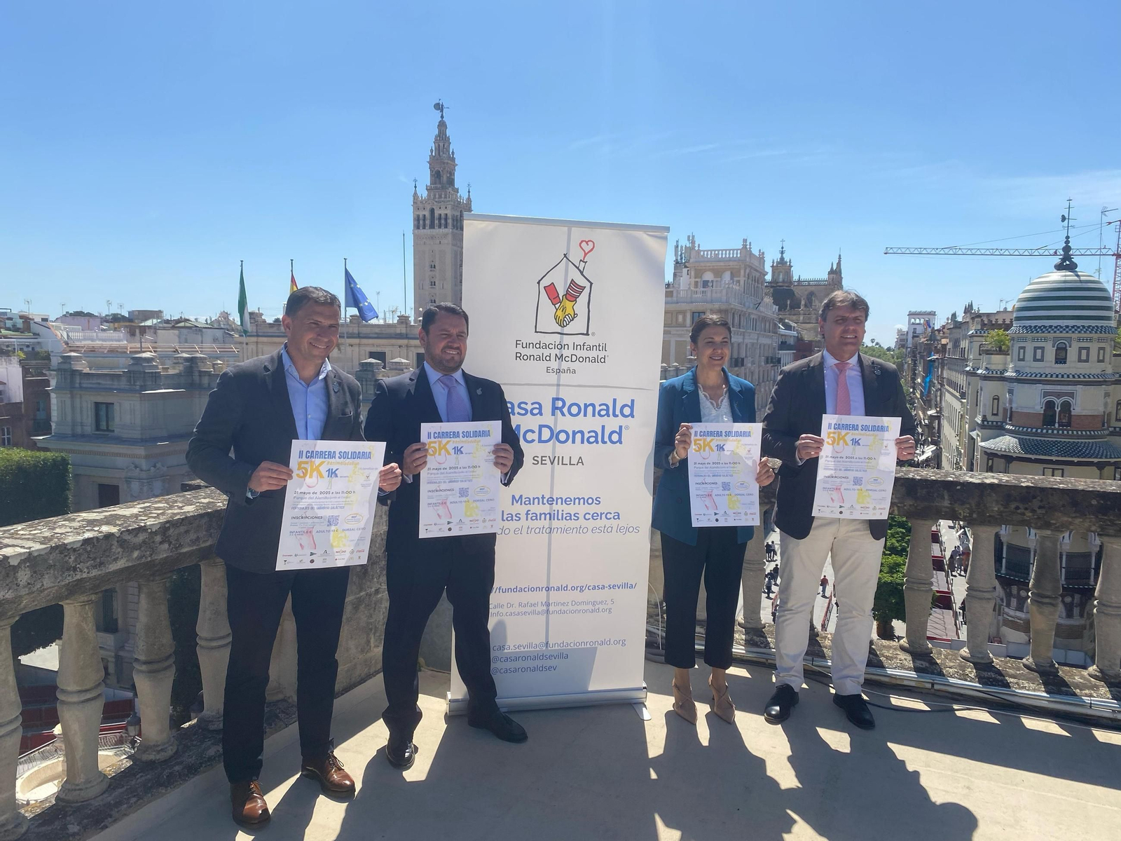Un momento de la presentación de la II Edición Carrera Solidaria Casa Ronald McDonald Sevilla, en el Ayuntamiento.