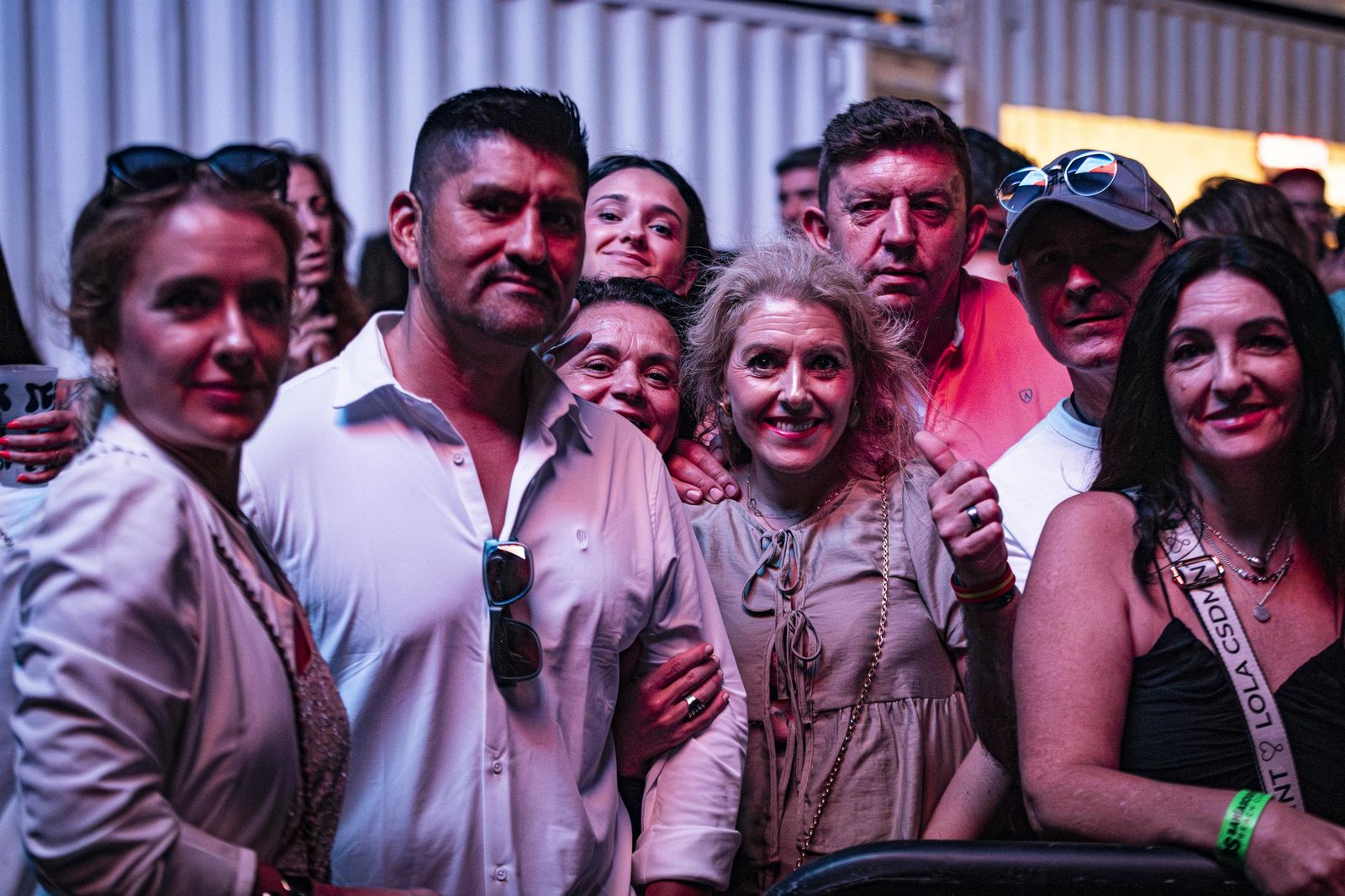 Búscate en las imágenes del concierto de India Martínez en San Fernando