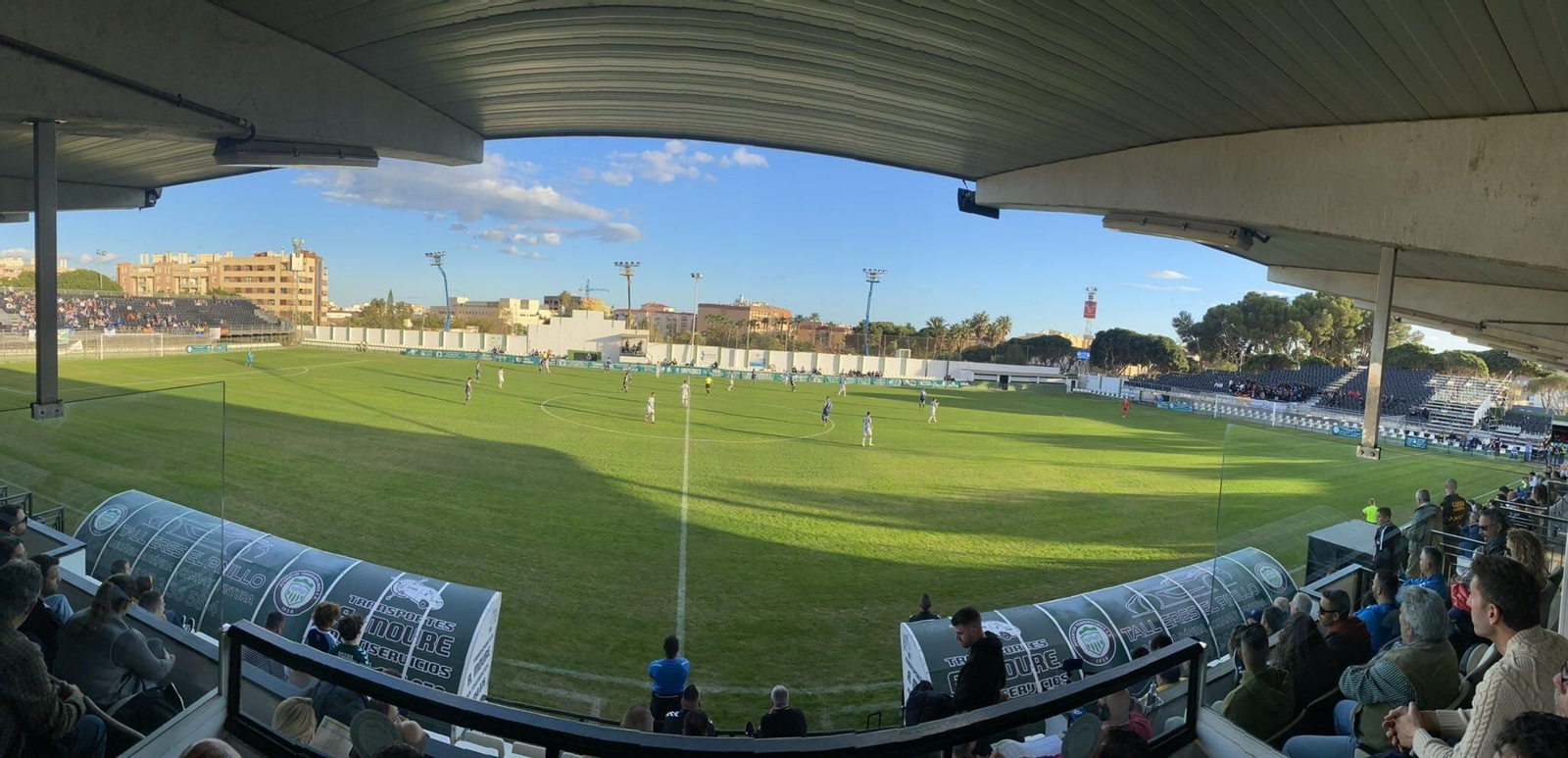Torremolinos y Recreativo, justo antes de comenzar el encuentro.