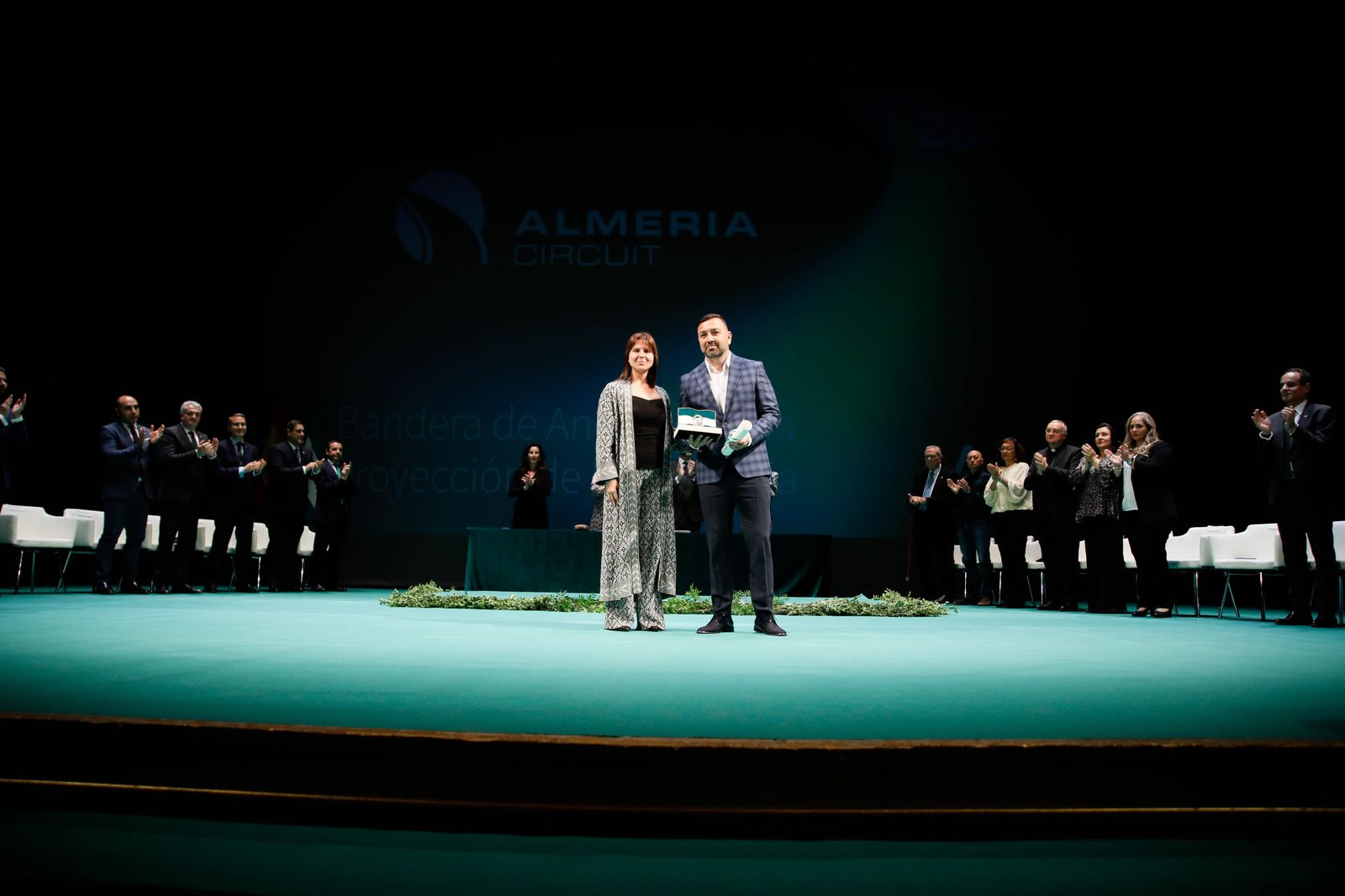 Imágenes de las entregas de las banderas de Andalucía