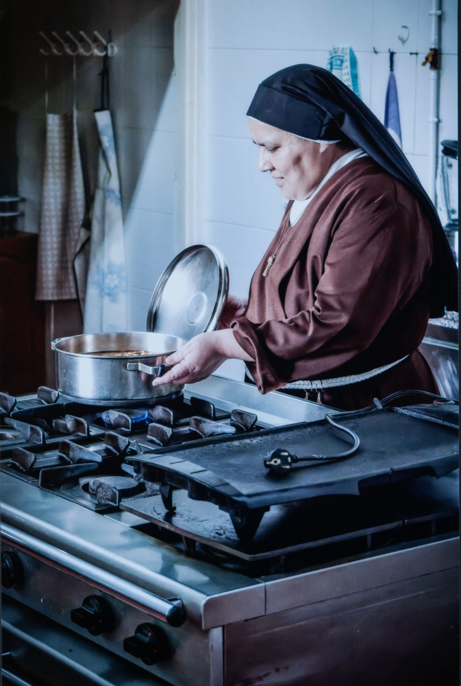 La exposición 'Ventanas al cielo. Dentro de la clausura' de Córdoba, en imágenes