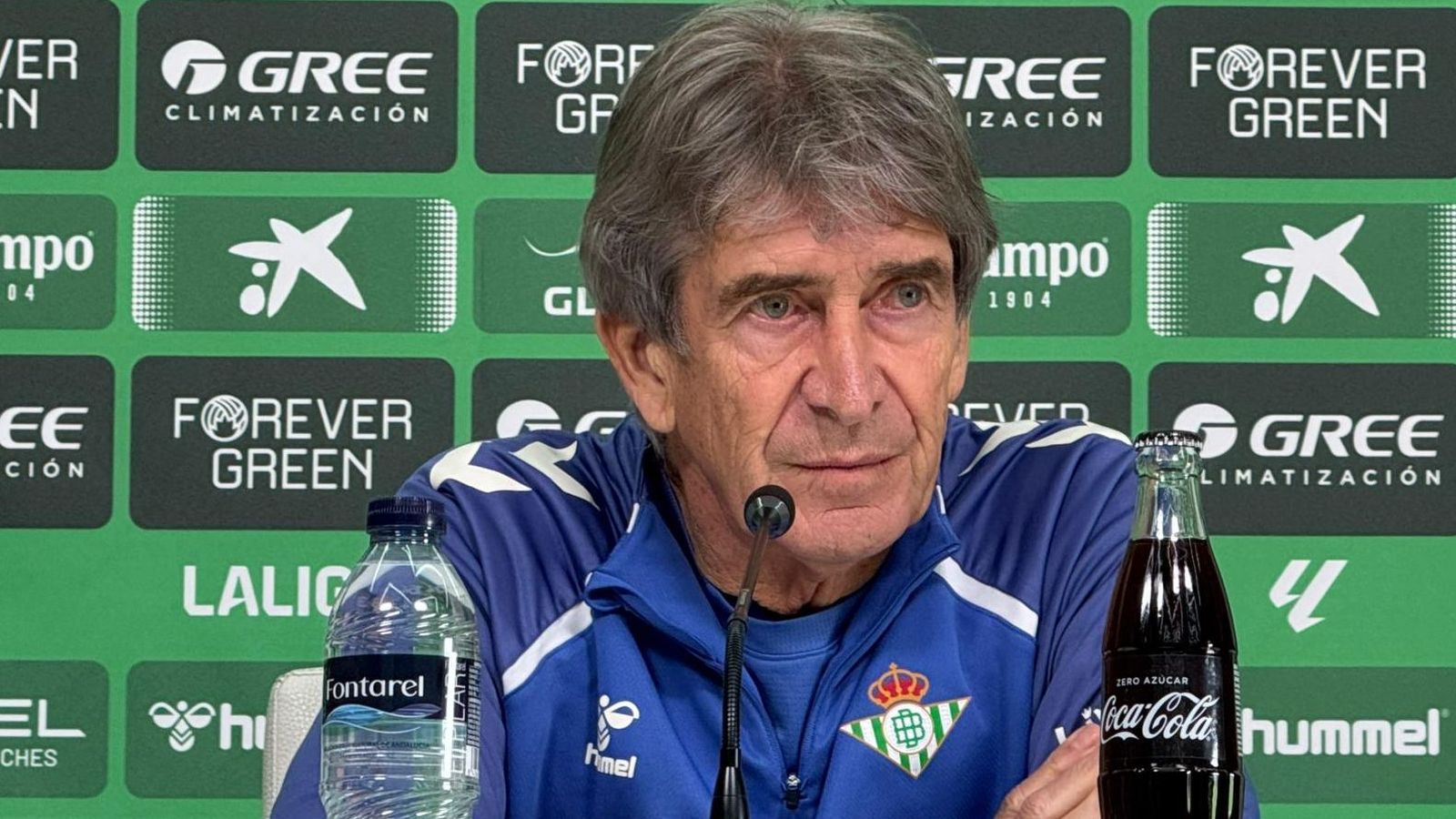 Manuel Pellegrini, en rueda de prensa.