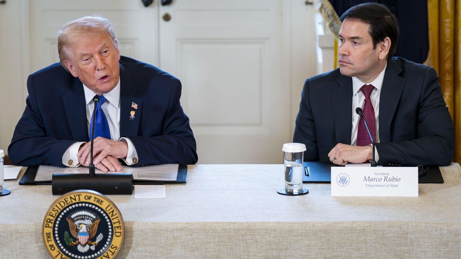 Venezuela cambia de dueño