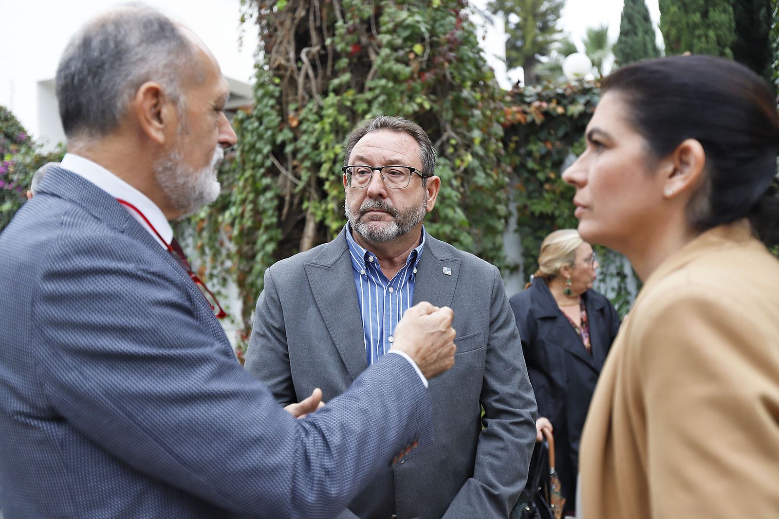 Imágenes de la recepción del Foro Gerardo Rojas de Huelva Información