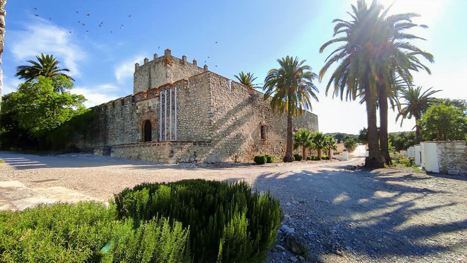 Castillo de Gigonza, en San José del Valle, a media hora de Jerez.