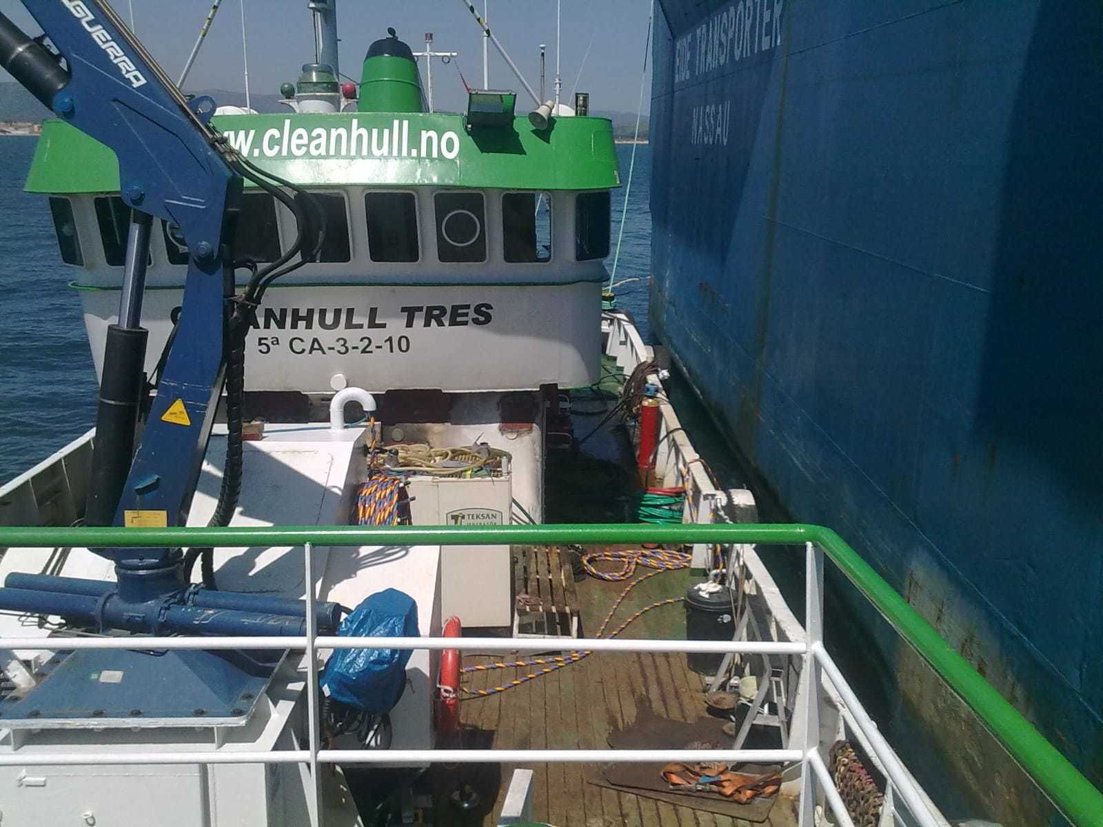 Uno de los buques de la empresa Clean Hull.